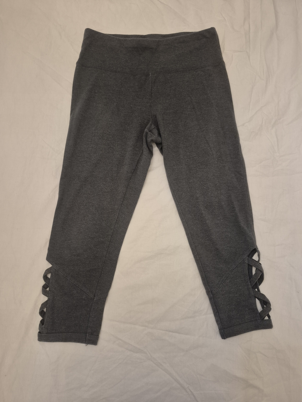 Dark Gray Crisscross Capri Leggings